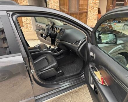 Черный Додж Джорни, объемом двигателя 0 л и пробегом 123 тыс. км за 8700 $, фото 2 на Automoto.ua