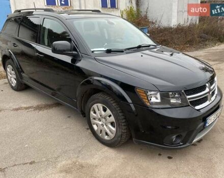 Черный Додж Джорни, объемом двигателя 3.61 л и пробегом 173 тыс. км за 14200 $, фото 6 на Automoto.ua