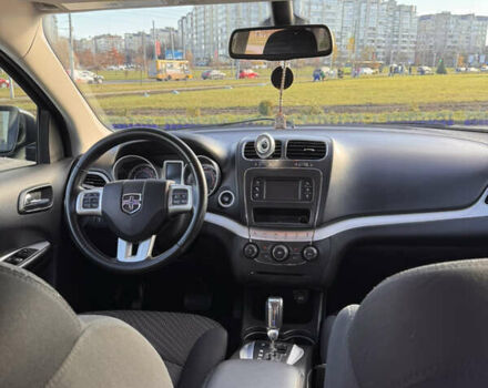 Черный Додж Джорни, объемом двигателя 2.36 л и пробегом 221 тыс. км за 11800 $, фото 15 на Automoto.ua