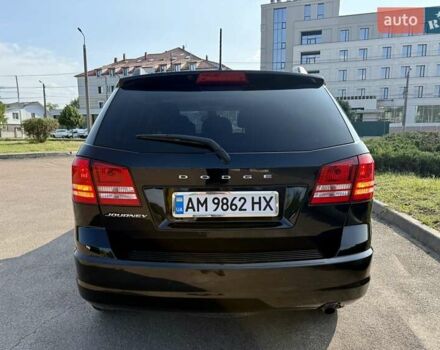 Черный Додж Джорни, объемом двигателя 2.36 л и пробегом 179 тыс. км за 10950 $, фото 5 на Automoto.ua