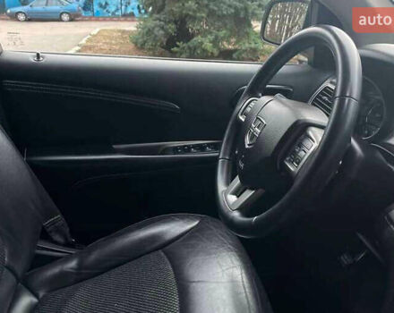 Черный Додж Джорни, объемом двигателя 3.6 л и пробегом 187 тыс. км за 16045 $, фото 9 на Automoto.ua