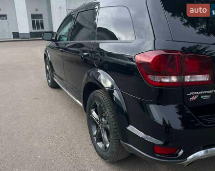 Черный Додж Джорни, объемом двигателя 3.6 л и пробегом 187 тыс. км за 16045 $, фото 4 на Automoto.ua