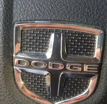 Чорний Додж Джорні, об'ємом двигуна 2.36 л та пробігом 80 тис. км за 12900 $, фото 7 на Automoto.ua