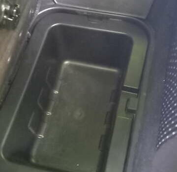 Чорний Додж Джорні, об'ємом двигуна 2.36 л та пробігом 80 тис. км за 12900 $, фото 18 на Automoto.ua