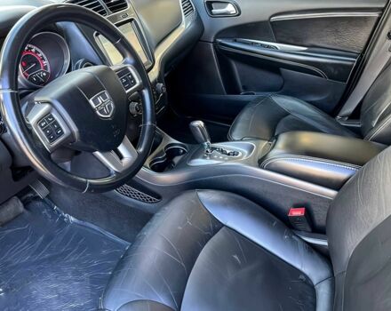 Черный Додж Джорни, объемом двигателя 3.6 л и пробегом 44 тыс. км за 9000 $, фото 5 на Automoto.ua