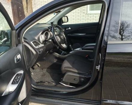 Чорний Додж Джорні, об'ємом двигуна 2.36 л та пробігом 209 тис. км за 13200 $, фото 4 на Automoto.ua