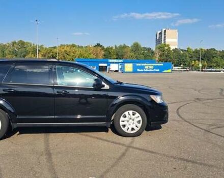 Черный Додж Джорни, объемом двигателя 2.4 л и пробегом 96 тыс. км за 12300 $, фото 3 на Automoto.ua