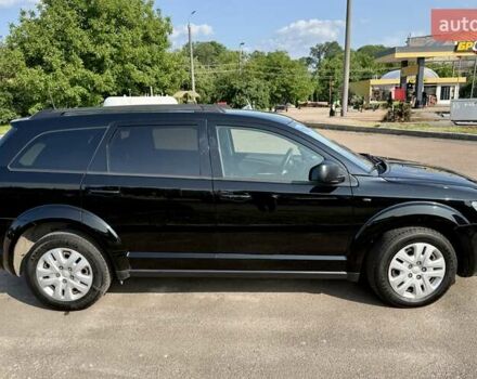Черный Додж Джорни, объемом двигателя 2.36 л и пробегом 179 тыс. км за 10950 $, фото 3 на Automoto.ua