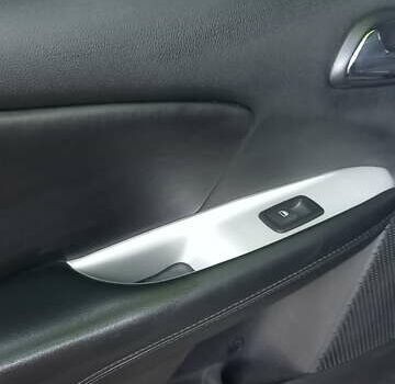 Чорний Додж Джорні, об'ємом двигуна 2.36 л та пробігом 80 тис. км за 12900 $, фото 11 на Automoto.ua