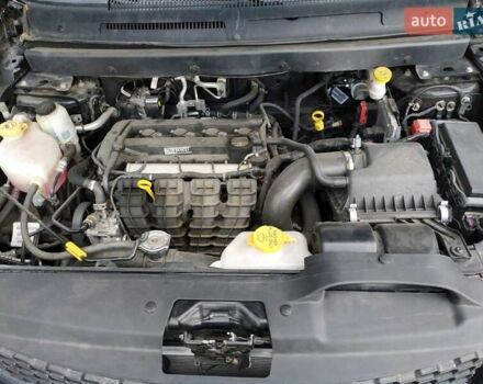 Чорний Додж Джорні, об'ємом двигуна 2.36 л та пробігом 68 тис. км за 15800 $, фото 11 на Automoto.ua