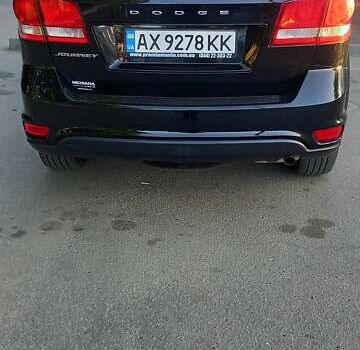 Чорний Додж Джорні, об'ємом двигуна 2.36 л та пробігом 80 тис. км за 12900 $, фото 21 на Automoto.ua
