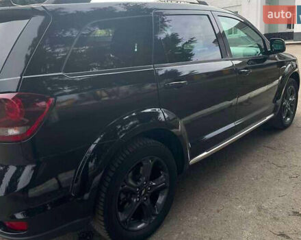 Черный Додж Джорни, объемом двигателя 3.6 л и пробегом 187 тыс. км за 16045 $, фото 2 на Automoto.ua