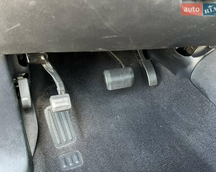 Черный Додж Джорни, объемом двигателя 2.36 л и пробегом 48 тыс. км за 14000 $, фото 47 на Automoto.ua