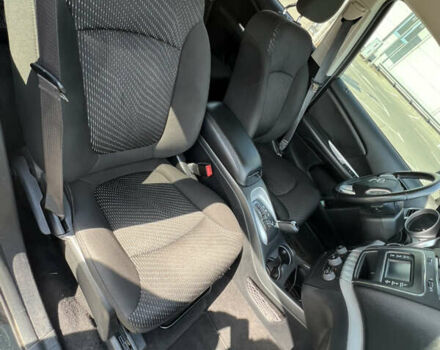 Черный Додж Джорни, объемом двигателя 2.36 л и пробегом 48 тыс. км за 14000 $, фото 29 на Automoto.ua