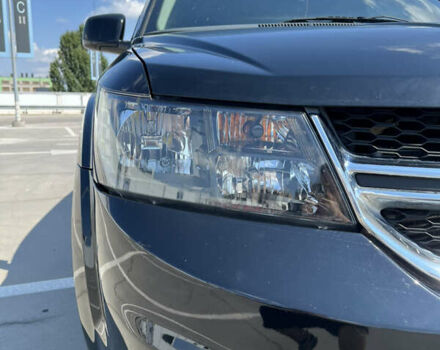 Черный Додж Джорни, объемом двигателя 2.36 л и пробегом 48 тыс. км за 14000 $, фото 7 на Automoto.ua