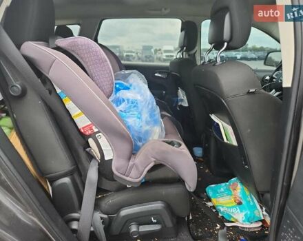 Черный Додж Джорни, объемом двигателя 2.36 л и пробегом 109 тыс. км за 2500 $, фото 10 на Automoto.ua