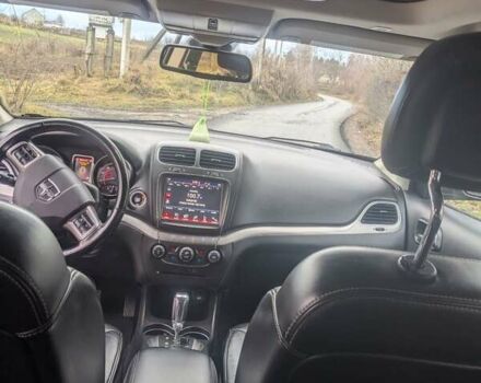 Чорний Додж Джорні, об'ємом двигуна 2.4 л та пробігом 167 тис. км за 12900 $, фото 7 на Automoto.ua