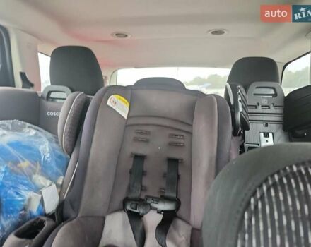 Черный Додж Джорни, объемом двигателя 2.36 л и пробегом 109 тыс. км за 2500 $, фото 9 на Automoto.ua