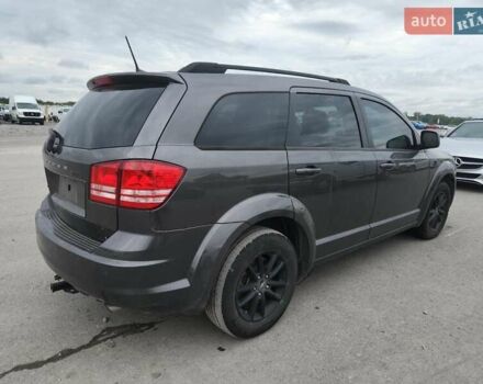 Черный Додж Джорни, объемом двигателя 2.36 л и пробегом 109 тыс. км за 2500 $, фото 2 на Automoto.ua