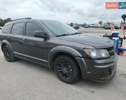 Черный Додж Джорни, объемом двигателя 2.36 л и пробегом 109 тыс. км за 2500 $, фото 3 на Automoto.ua