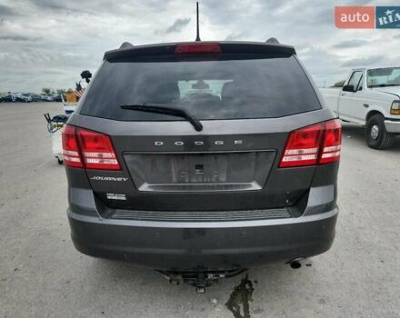 Черный Додж Джорни, объемом двигателя 2.36 л и пробегом 109 тыс. км за 2500 $, фото 5 на Automoto.ua