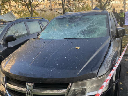 Черный Додж Джорни, объемом двигателя 2.74 л и пробегом 198 тыс. км за 7000 $, фото 1 на Automoto.ua