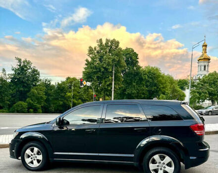 Черный Додж Джорни, объемом двигателя 2.4 л и пробегом 154 тыс. км за 8900 $, фото 1 на Automoto.ua