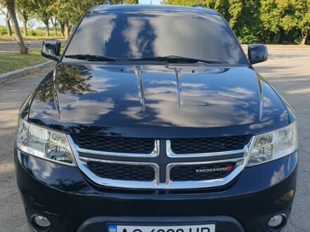 Черный Додж Джорни, объемом двигателя 2.4 л и пробегом 258 тыс. км за 9000 $, фото 1 на Automoto.ua