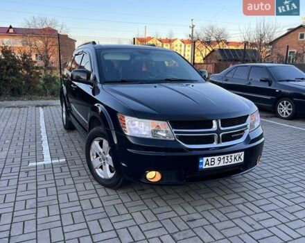 Черный Додж Джорни, объемом двигателя 2.36 л и пробегом 182 тыс. км за 11200 $, фото 1 на Automoto.ua