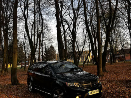 Черный Додж Джорни, объемом двигателя 2.36 л и пробегом 180 тыс. км за 11800 $, фото 1 на Automoto.ua