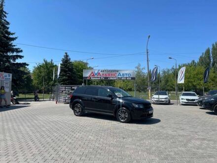 Додж Джорни 2017 в Кривом Роге на Automoto.ua Черный Додж Джорни, объемом двигателя 2.4 л и пробегом 146 тыс. км за 12400 $, фото 1 на Automoto.ua