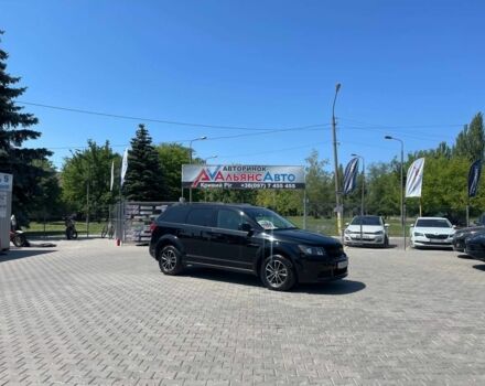 Черный Додж Джорни, объемом двигателя 2.4 л и пробегом 146 тыс. км за 12400 $, фото 1 на Automoto.ua