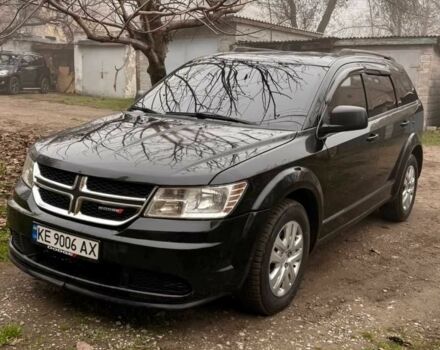 Черный Додж Джорни, объемом двигателя 2.4 л и пробегом 186 тыс. км за 13400 $, фото 1 на Automoto.ua