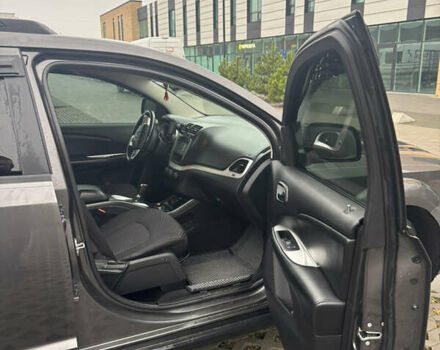 Коричневый Додж Джорни, объемом двигателя 2.36 л и пробегом 186 тыс. км за 10200 $, фото 7 на Automoto.ua