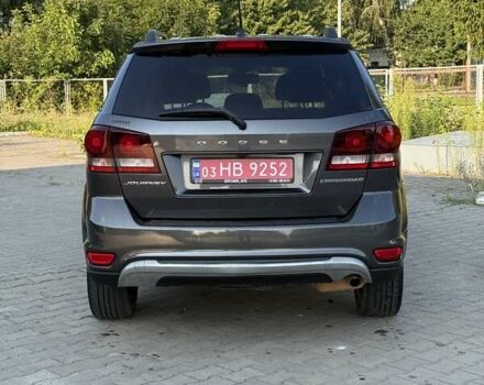 Коричневий Додж Джорні, об'ємом двигуна 2.36 л та пробігом 230 тис. км за 11999 $, фото 8 на Automoto.ua