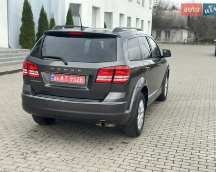 Коричневый Додж Джорни, объемом двигателя 2.4 л и пробегом 189 тыс. км за 11500 $, фото 6 на Automoto.ua