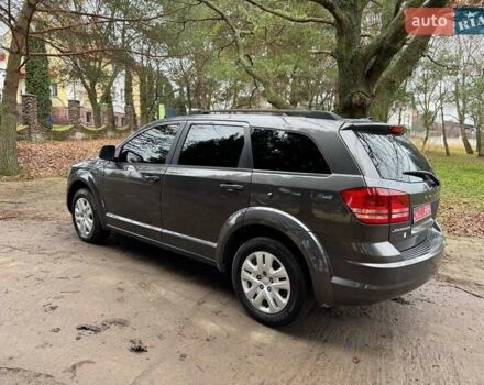 Коричневый Додж Джорни, объемом двигателя 2.36 л и пробегом 150 тыс. км за 9700 $, фото 5 на Automoto.ua