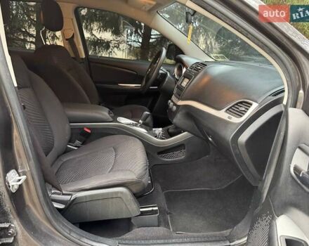 Коричневый Додж Джорни, объемом двигателя 2.36 л и пробегом 150 тыс. км за 9700 $, фото 20 на Automoto.ua