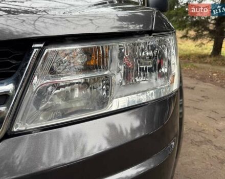 Коричневый Додж Джорни, объемом двигателя 2.36 л и пробегом 150 тыс. км за 9700 $, фото 13 на Automoto.ua