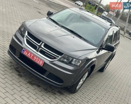 Коричневый Додж Джорни, объемом двигателя 2.4 л и пробегом 189 тыс. км за 11500 $, фото 12 на Automoto.ua