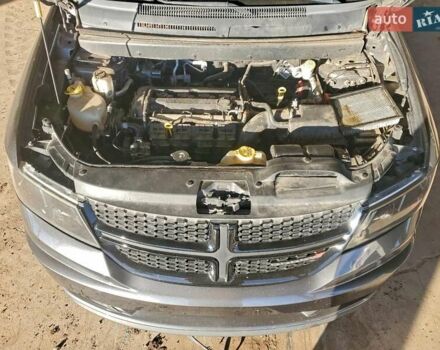 Коричневый Додж Джорни, объемом двигателя 2.36 л и пробегом 152 тыс. км за 1200 $, фото 11 на Automoto.ua