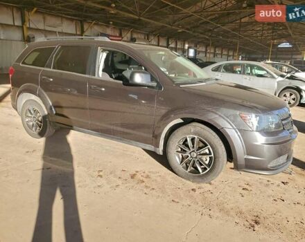 Коричневый Додж Джорни, объемом двигателя 2.36 л и пробегом 152 тыс. км за 1200 $, фото 3 на Automoto.ua