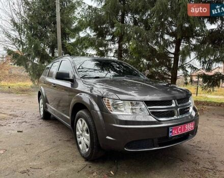 Коричневий Додж Джорні, об'ємом двигуна 2.36 л та пробігом 150 тис. км за 9700 $, фото 1 на Automoto.ua