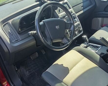Красный Додж Джорни, объемом двигателя 2 л и пробегом 207 тыс. км за 8800 $, фото 7 на Automoto.ua