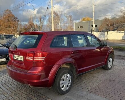 Красный Додж Джорни, объемом двигателя 2.4 л и пробегом 285 тыс. км за 7700 $, фото 2 на Automoto.ua