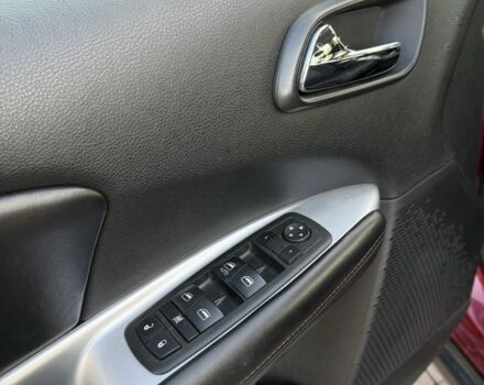 Красный Додж Джорни, объемом двигателя 2.4 л и пробегом 285 тыс. км за 7700 $, фото 9 на Automoto.ua