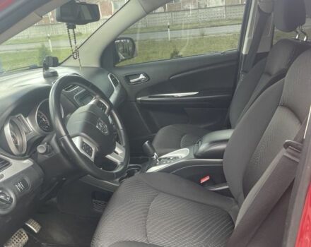 Красный Додж Джорни, объемом двигателя 2.4 л и пробегом 145 тыс. км за 9100 $, фото 2 на Automoto.ua