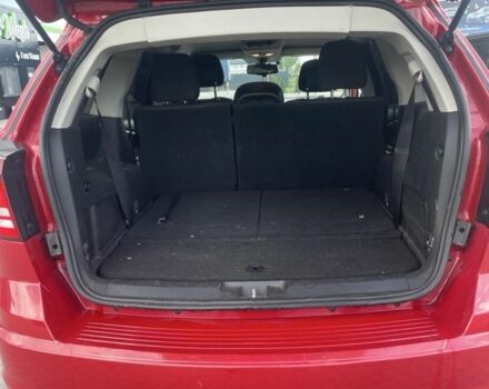 Красный Додж Джорни, объемом двигателя 2.4 л и пробегом 145 тыс. км за 9100 $, фото 3 на Automoto.ua