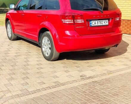 Красный Додж Джорни, объемом двигателя 2.4 л и пробегом 60 тыс. км за 12500 $, фото 3 на Automoto.ua