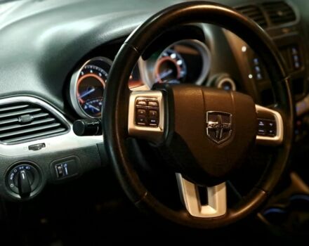 Червоний Додж Джорні, об'ємом двигуна 2.4 л та пробігом 92 тис. км за 12025 $, фото 6 на Automoto.ua